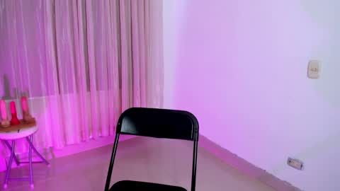 HI IM NEW online show from February 13, 2026, 4:36 pm