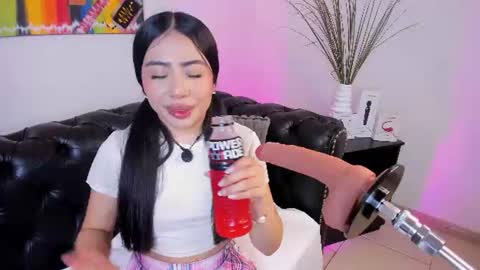 Snapshot of valecute_ chatting on June 15, 2026, 8:00 pm Vale online show from June 15, 2026, 8:00 pm