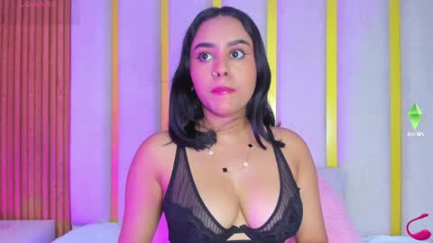 Valen  online show from April 24, 2026, 7:38 pm