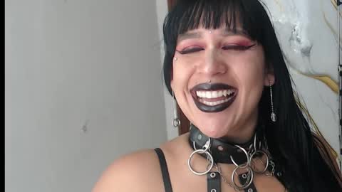valen_ross7 online show from April 27, 2026, 7:28 am