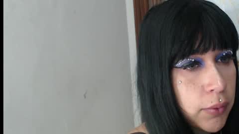 valen_ross7 online show from April 28, 2026, 7:46 am