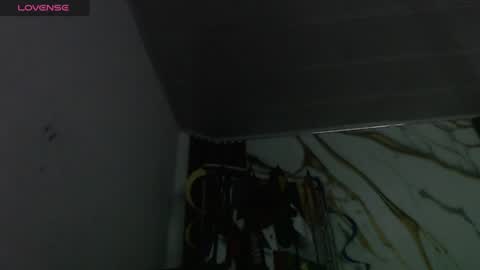 Snapshot of valen_ross7 chatting on June 15, 2026, 6:21 pm valen_ross7 online show from June 15, 2026, 6:21 pm