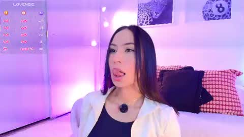 Snapshot of valen_ross_ chatting on June 17, 2026, 9:49 pm valentina Rossi 3 online show from June 17, 2026, 9:49 pm