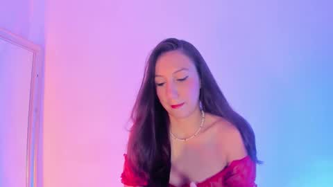 Snapshot of valen_scoott chatting on November 11, 2025, 12:43 am valen_scoott online show from November 11, 2025, 12:43 am