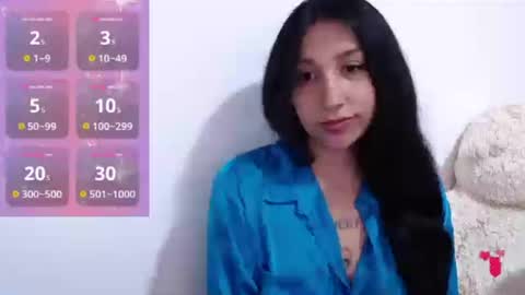 Snapshot of valen_tina33 chatting on July 10, 2026, 9:39 pm Valentina online show from July 10, 2026, 9:39 pm