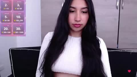 Snapshot of valen_tina33 chatting on July 31, 2026, 3:44 pm Valentina online show from July 31, 2026, 3:44 pm