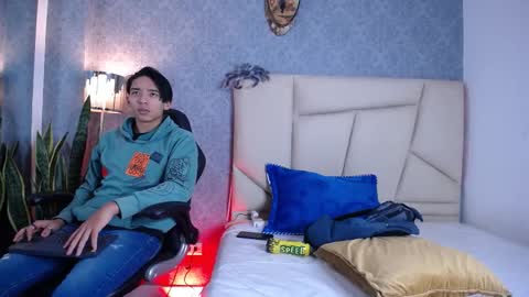 Snapshot of valenorlerot chatting on October 14, 2025, 4:46 am Valenor online show from October 14, 2025, 4:46 am