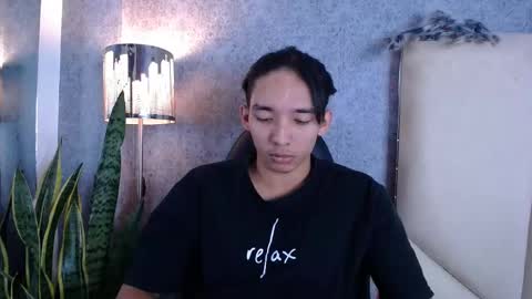 Snapshot of valenorlerot chatting on October 15, 2025, 5:40 am Valenor online show from October 15, 2025, 5:40 am