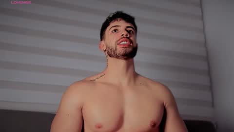 Snapshot of valenthinoking chatting on November 18, 2025, 4:50 am valenthinoking online show from November 18, 2025, 4:50 am