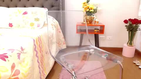 Valen Ferrer online show from February 15, 2025, 11:25 pm