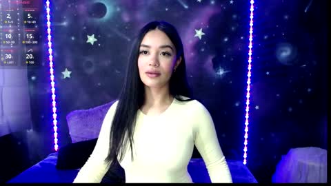 valentinarojass_ online show from April 1, 2026, 2:36 pm