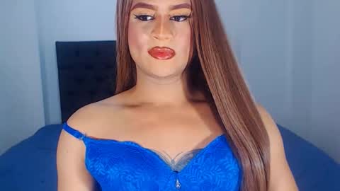 Snapshot of valentinaxxxdoll chatting on November 12, 2025, 7:35 pm VALENTINA online show from November 12, 2025, 7:35 pm