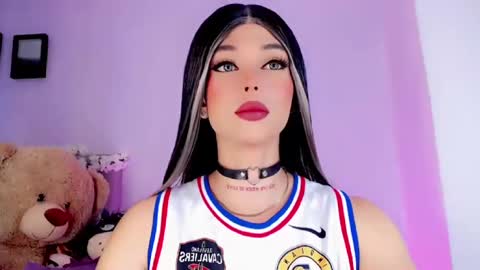 Snapshot of valentinne_marian chatting on January 9, 2025, 12:09 pm Marian online show from January 9, 2025, 12:09 pm