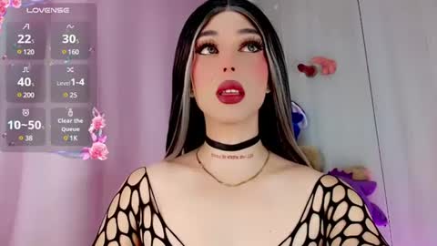 Snapshot of valentinne_marian chatting on January 28, 2025, 6:49 am Marian online show from January 28, 2025, 6:49 am