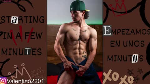 Snapshot of valentino_2201 chatting on May 22, 2026, 2:08 am Valentino - 15 OFF valentino2201 online show from May 22, 2026, 2:08 am