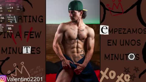 Snapshot of valentino_2201 chatting on May 31, 2026, 1:03 am Valentino - 15 OFF valentino2201 online show from May 31, 2026, 1:03 am