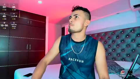 Snapshot of valentinos_ chatting on May 21, 2026, 9:00 pm Valentinos online show from May 21, 2026, 9:00 pm