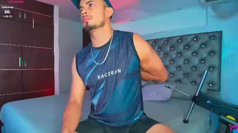  Valentinos  online show from June 25, 2026, 9:19 pm
