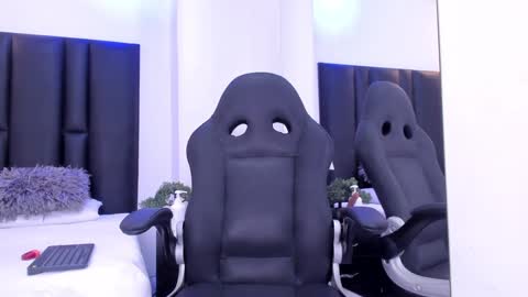 Snapshot of valeri_tafur chatting on January 21, 2025, 2:05 pm valeri_tafur online show from January 21, 2025, 2:05 pm