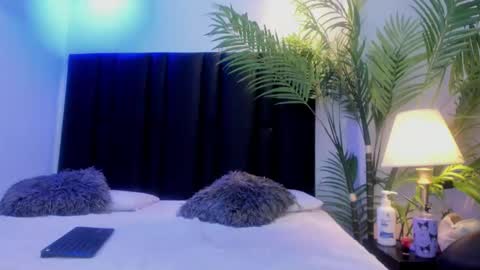 Snapshot of valeri_tafur chatting on September 13, 2025, 12:16 pm valeri_tafur online show from September 13, 2025, 12:16 pm