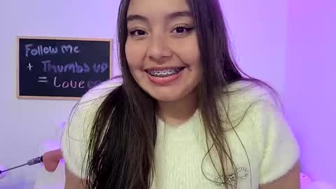 Snapshot of valeria_cherry chatting on April 6, 2026, 3:04 am valeria online show from April 6, 2026, 3:04 am