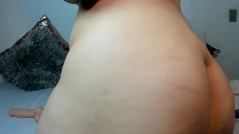 Snapshot of valeria_cruzz chatting on January 22, 2025, 3:41 am Valeria Cruzz online show from January 22, 2025, 3:41 am