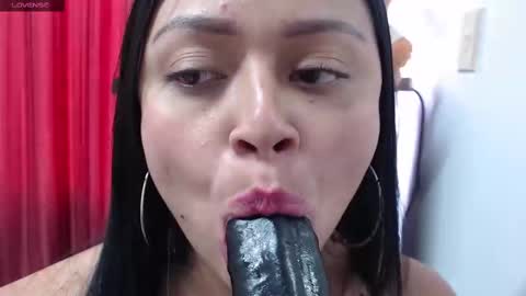 Snapshot of valeria_fiery chatting on February 27, 2025, 12:32 am VALERIA online show from February 27, 2025, 12:32 am