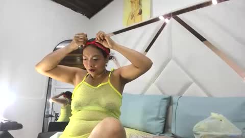 Snapshot of valeria_gil_ chatting on May 5, 2026, 3:14 am valeria_gil_ online show from May 5, 2026, 3:14 am