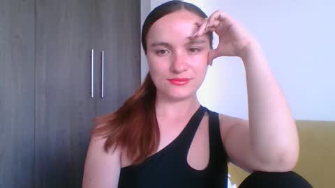 valeriafrannco online show from March 16, 2026, 10:03 pm