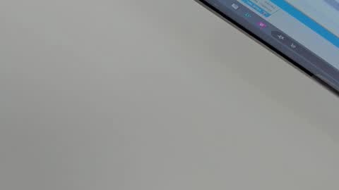 Valeria online show from December 22, 2025, 12:24 pm