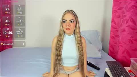 Snapshot of valerialoren chatting on September 9, 2025, 3:06 am valerialoren online show from September 9, 2025, 3:06 am