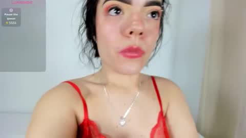 Snapshot of valerialoren chatting on February 1, 2026, 2:10 am valerialoren online show from February 1, 2026, 2:10 am