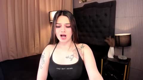 Snapshot of valerialukyanovaxxx chatting on November 8, 2025, 11:54 am Valeria online show from November 8, 2025, 11:54 am