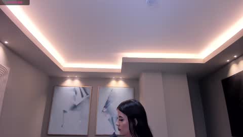 Snapshot of valeriariverax chatting on January 12, 2025, 3:39 am Valeria online show from January 12, 2025, 3:39 am