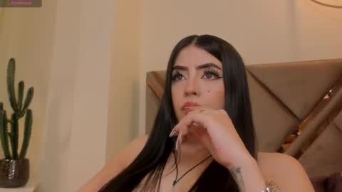 Snapshot of valeriariverax chatting on February 25, 2025, 9:53 am Valeria online show from February 25, 2025, 9:53 am