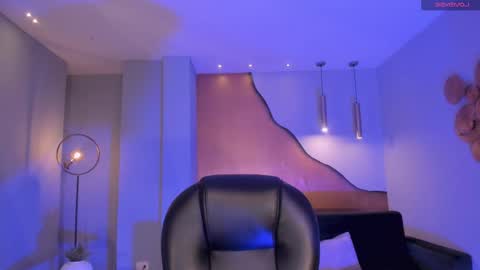 Snapshot of valeriariverax chatting on March 11, 2025, 3:48 am Valeria online show from March 11, 2025, 3:48 am