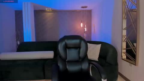 Snapshot of valeriariverax chatting on September 25, 2025, 3:32 am Valeria online show from September 25, 2025, 3:32 am