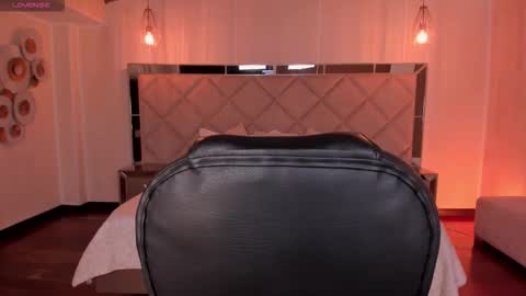 Snapshot of valeriariverax chatting on November 4, 2025, 3:49 am Valeria online show from November 4, 2025, 3:49 am