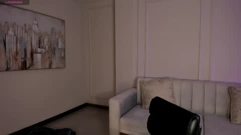 Valeria online show from April 28, 2026, 11:26 am
