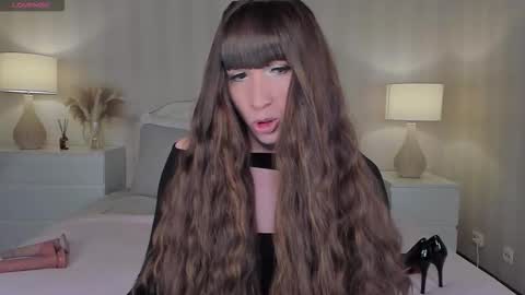 Valeria online show from September 28, 2025, 5:46 am