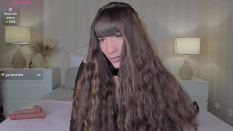 Valeria online show from October 11, 2025, 5:28 am