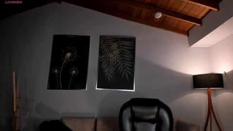 Vale  online show from January 10, 2026, 12:18 pm