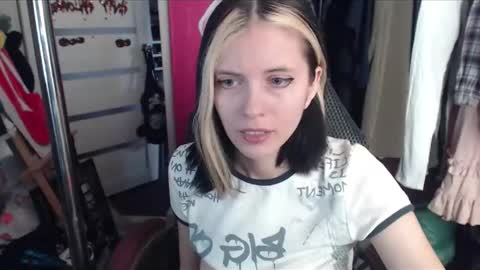 ValeriaXKiss online show from February 23, 2025, 9:11 am