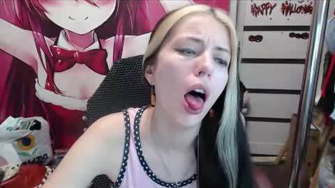 ValeriaXKiss online show from March 31, 2026, 10:54 pm