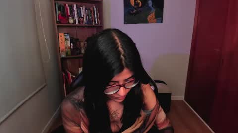 Val  online show from June 12, 2026, 2:54 am