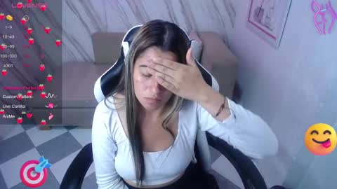 Snapshot of valerie_b chatting on February 14, 2025, 9:03 am valerie_b online show from February 14, 2025, 9:03 am