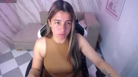 Snapshot of valerie_b chatting on February 21, 2025, 3:01 am valerie_b online show from February 21, 2025, 3:01 am