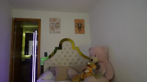 Snapshot of valeriecollinss_ chatting on June 2, 2026, 1:18 am valeriecollinss_ online show from June 2, 2026, 1:18 am