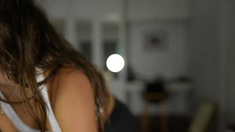 Valerie online show from September 20, 2025, 3:18 am