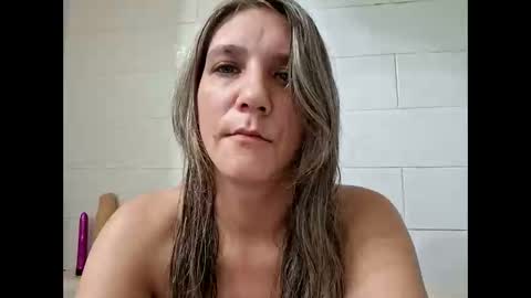 ValerieRayne online show from February 7, 2026, 7:34 am